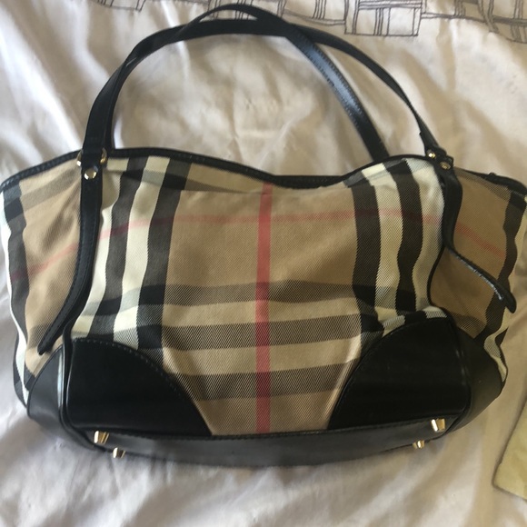 ❤️❤️HP ✨ VINTAGE BURBERRY canvas and leather bag - Picture 7 of 15